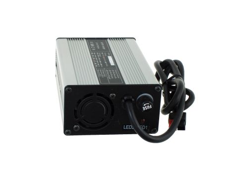 Ładowarka Li-ion 4SL 14,8V 8A 180W - 6