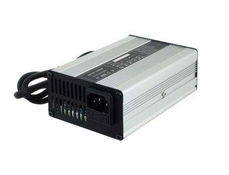 Ładowarka Li-ion 4SL 14,8V 10A 240W