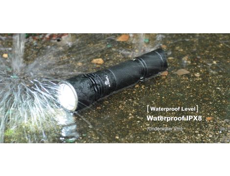 Sport Flashlight LED XTAR B20 PILOT II 18650 SET - 22