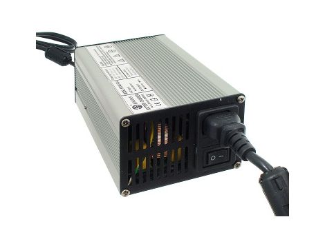 Ładowarka LiFePO4 16SF 51,2V 4A 240W - 9